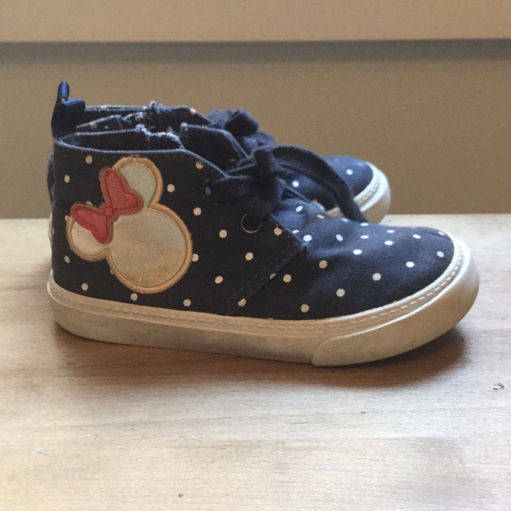 Minnie Mouse toddler girls shoe